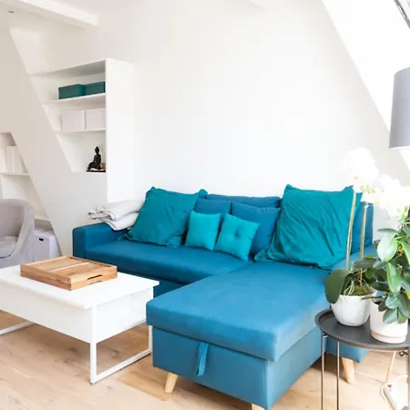 Luminous Apt At Bastille Apartment Paris